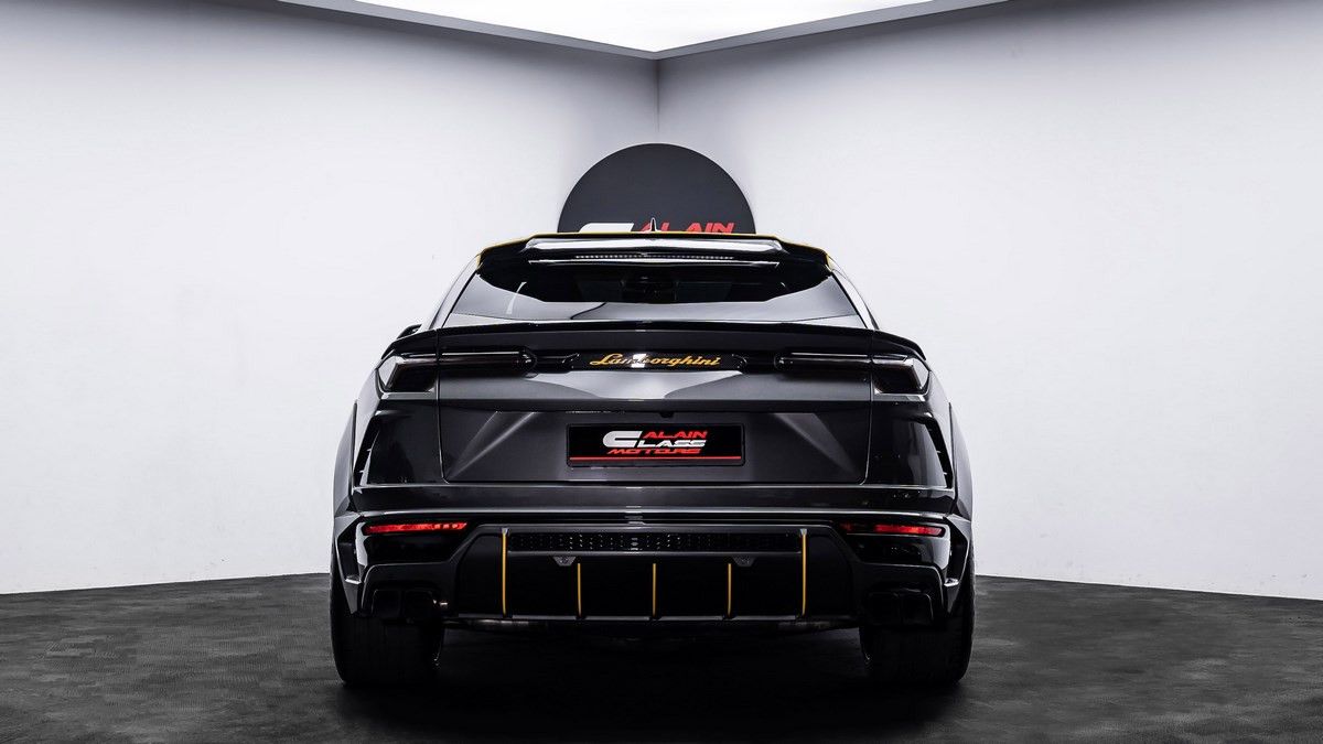 2021 Lamborghini URUS