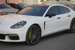 2020 Porsche Panamera