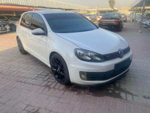 2014 Volkswagen Golf in dubai