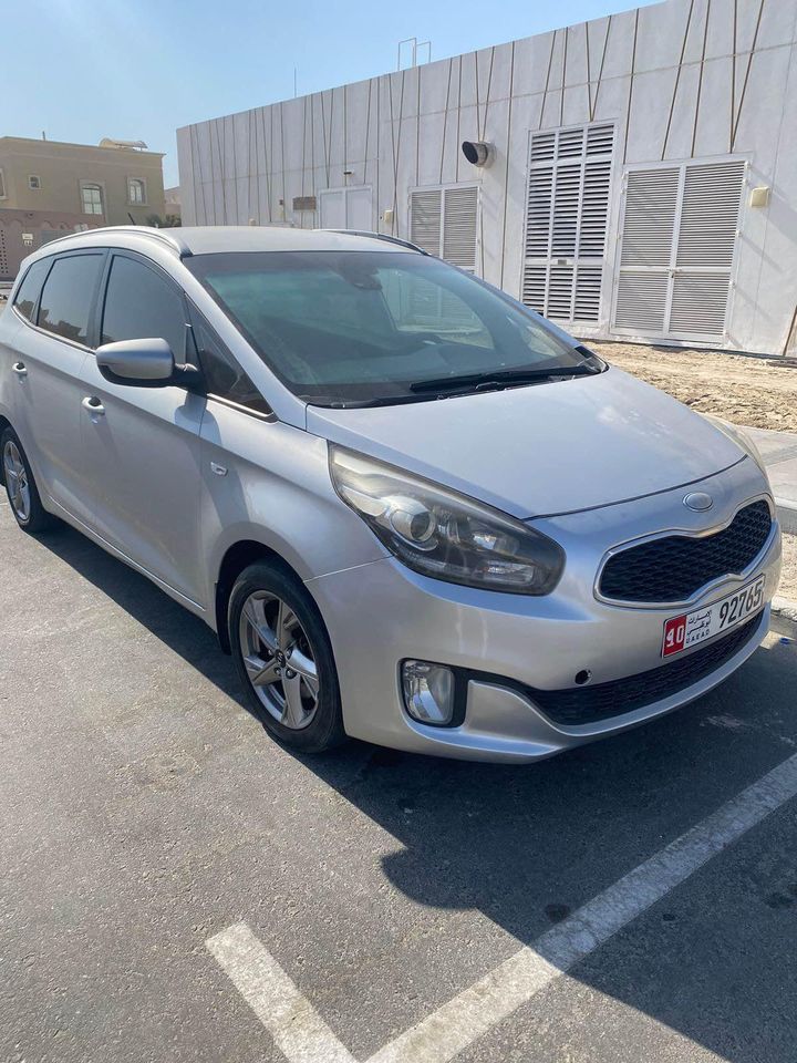 2014 Kia Carens in dubai