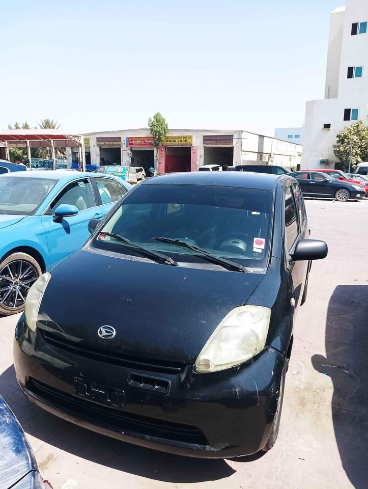 2005 Daihatsu Sirion in dubai