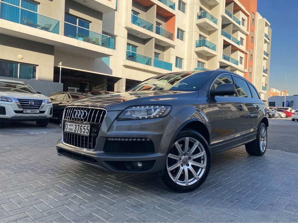 2014 Audi Q7 in dubai