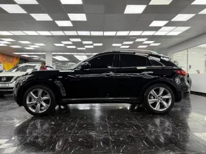 2010 Infiniti FX50