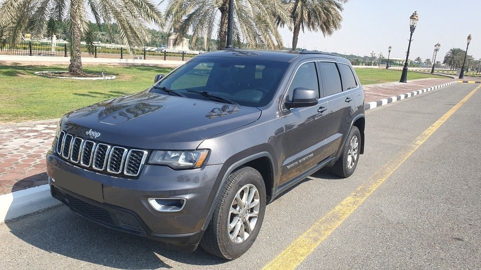 2018 Jeep Grand Cherokee in dubai