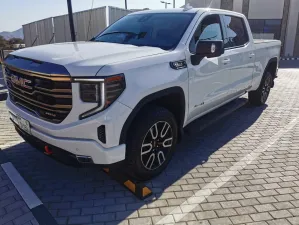 2023 GMC Sierra in dubai