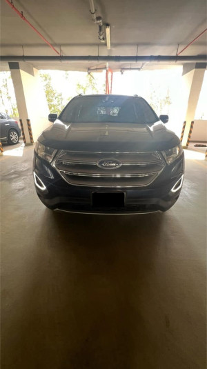 2016 Ford Edge