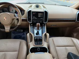 2012 Porsche Cayenne