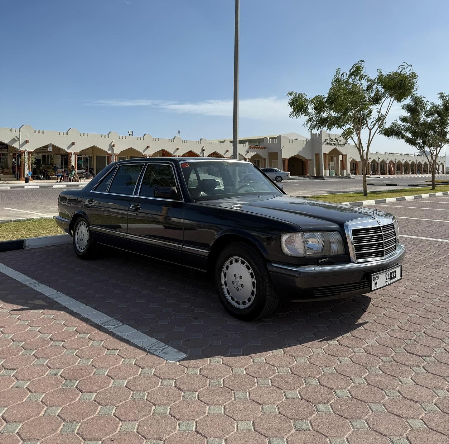 1988 Mercedes-Benz 500 560 in dubai