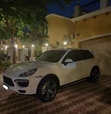 2011 Porsche Cayenne in dubai