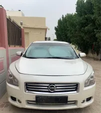 2014 Nissan Maxima in dubai