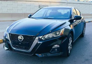 2019 Nissan Altima in dubai