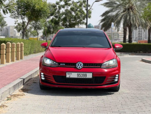 2014 Volkswagen Golf in dubai