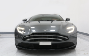 2023 Aston Martin DB11