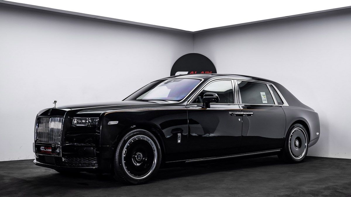 2024 Rolls Royce Phantom in dubai