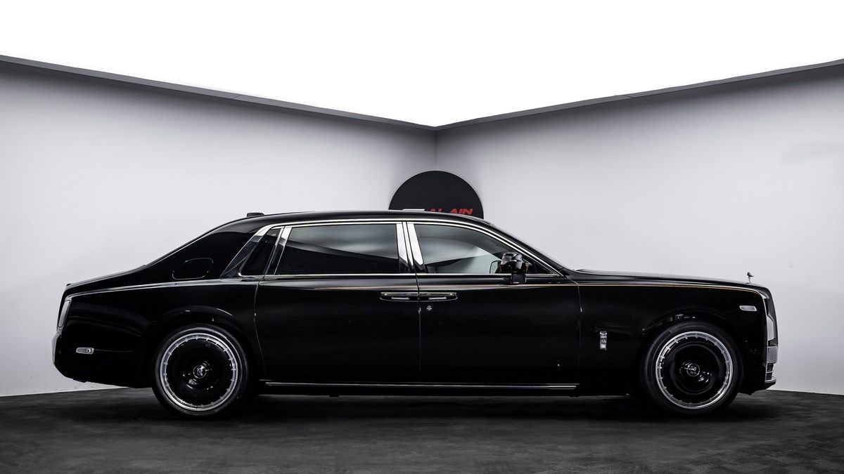 2024 Rolls Royce Phantom