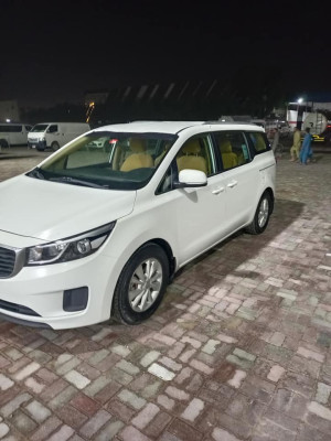 2019 Kia Carnival