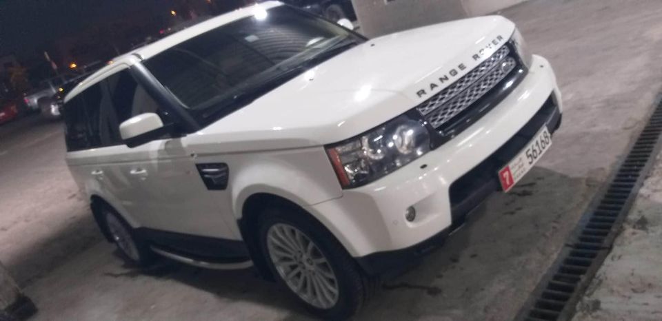 2013 Land Rover Range Rover Sport in dubai