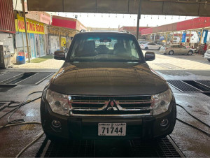 2010 Mitsubishi Pajero