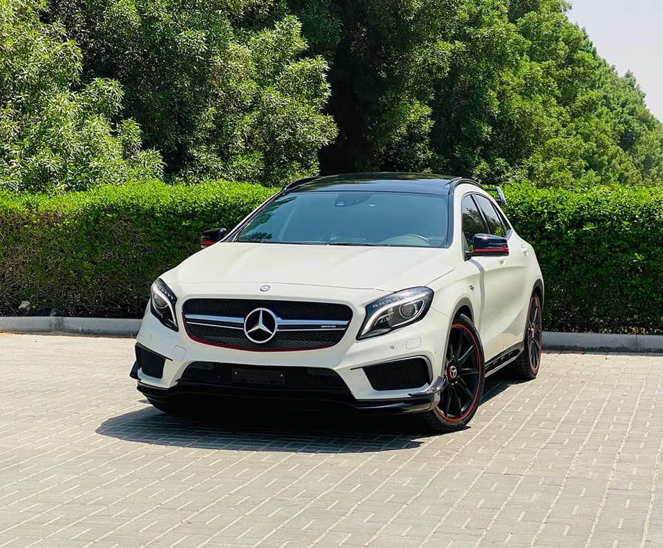 2015 Mercedes GLA45