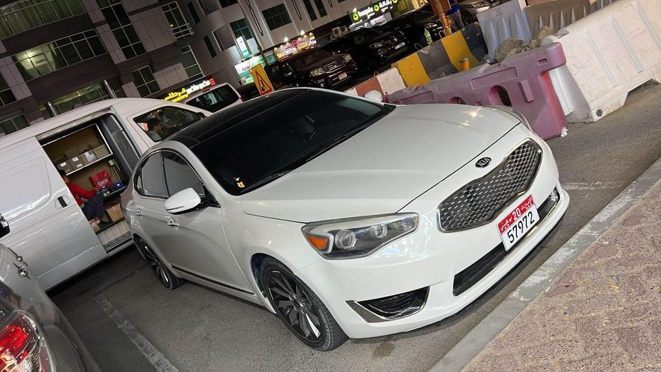 2016 Kia Cadenza in dubai