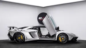 2016 Lamborghini Aventador