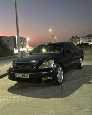 2004 Lexus LS in dubai