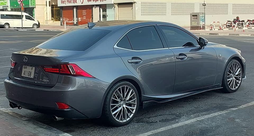 2016 Lexus IS