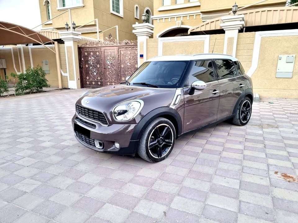 2011 Mini Countryman in dubai