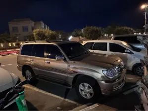 2006 Toyota Land Cruiser