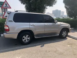 2004 Toyota Land Cruiser