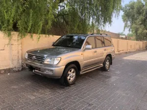 2004 Toyota Land Cruiser