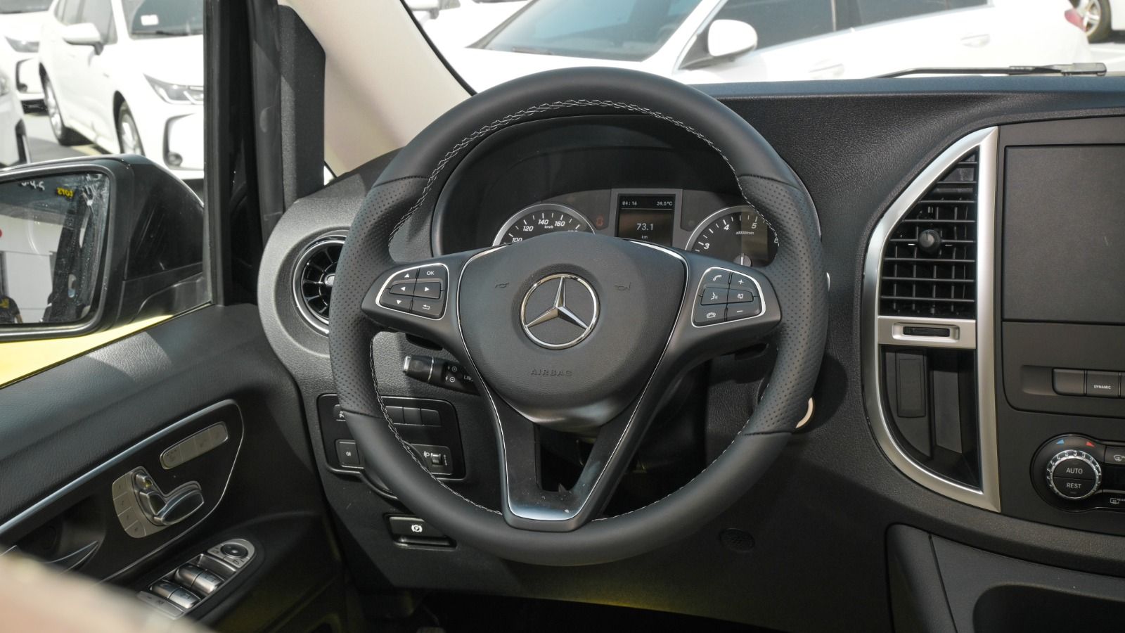 2024 Mercedes-Benz Vito