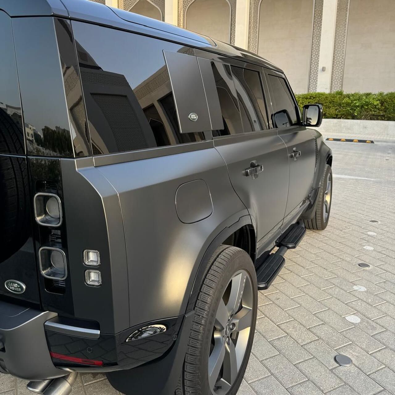 2023 Land Rover Defender