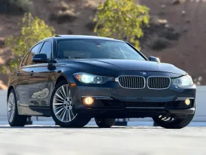 2013 BMW 3-Series in dubai