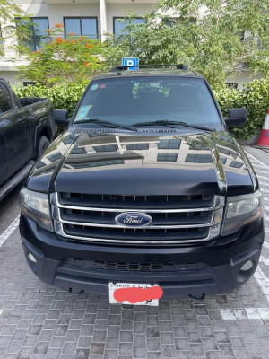 2016 Ford Expedition in dubai