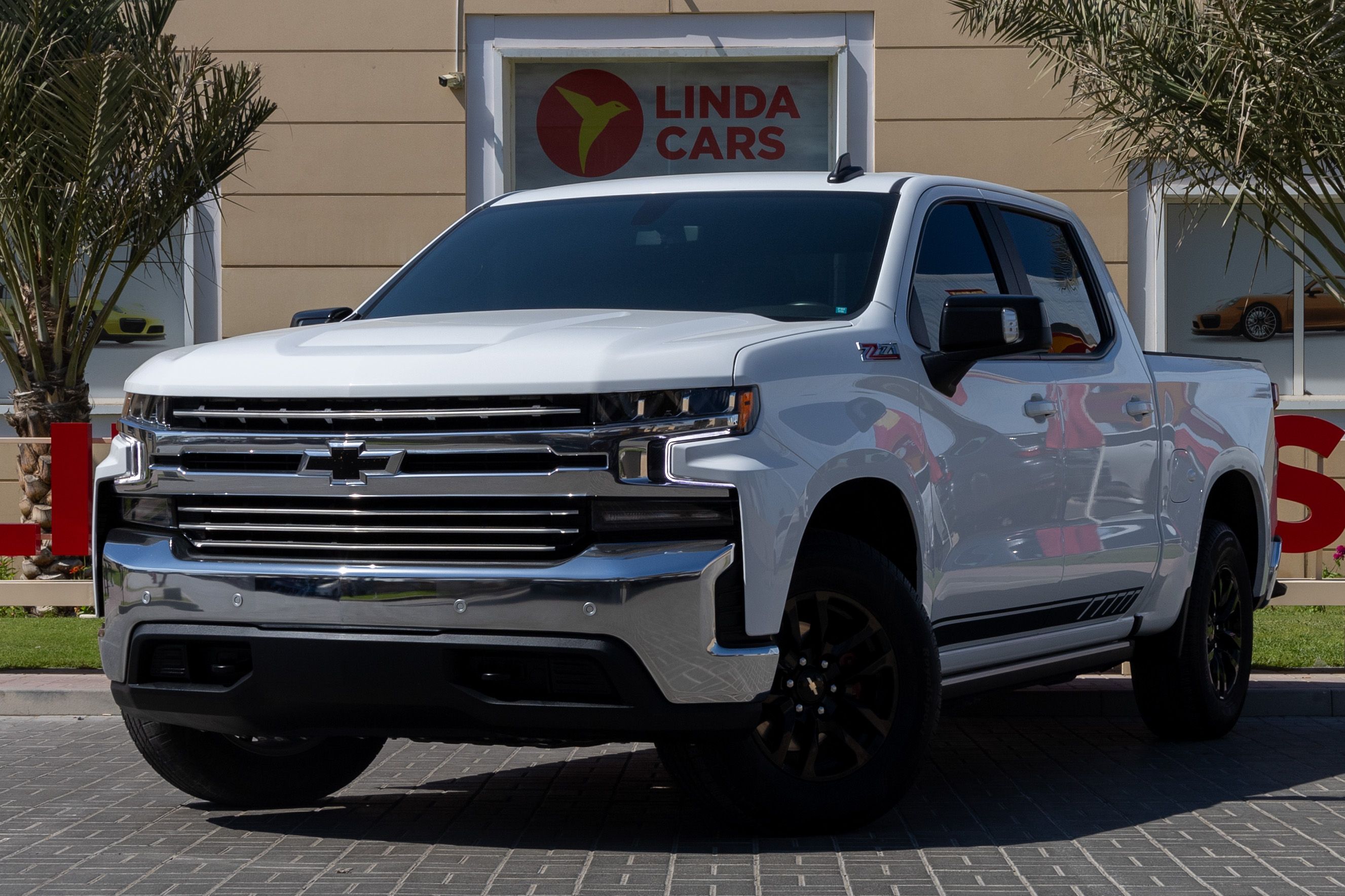 2021 Chevrolet Silverado in dubai