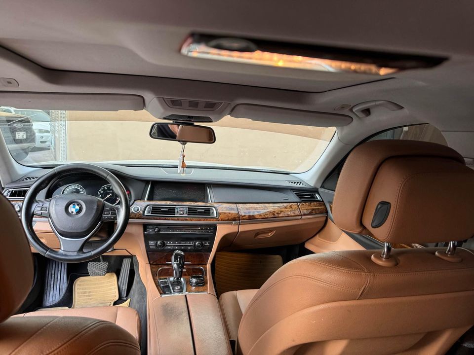 2014 BMW 7-Series