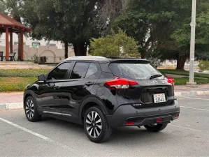 2020 Nissan KICKS