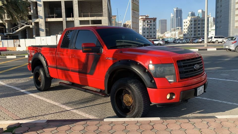 2014 Ford F150 in dubai