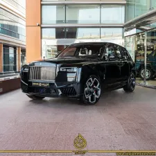 2025 Rolls Royce Cullinan in dubai