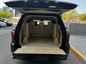 2017 Lexus LX 570