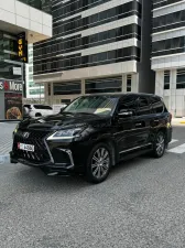 2017 Lexus LX 570