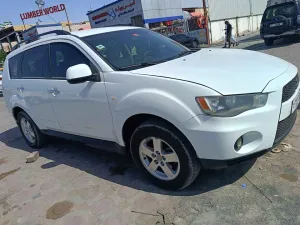 2012 Mitsubishi Outlander in dubai