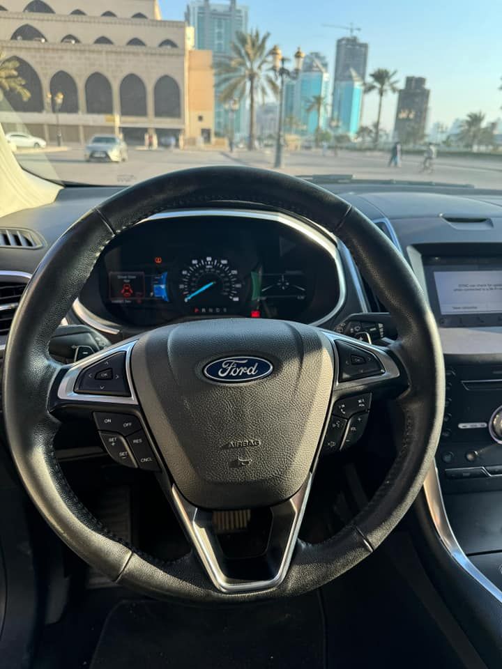 2018 Ford Edge