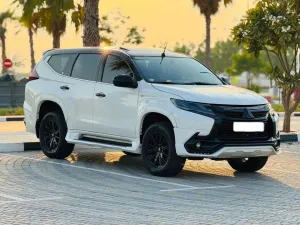 2019 Mitsubishi Montero