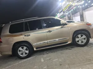 2011 Toyota Land Cruiser