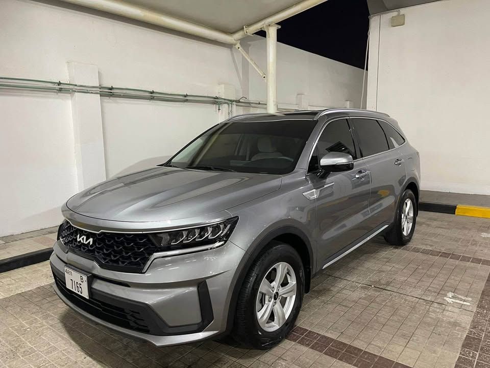 2023 Kia Sorento in dubai