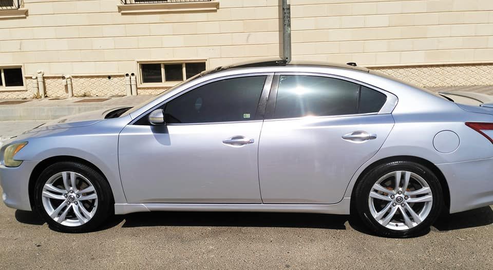 2010 Nissan Maxima