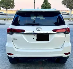 2020 Toyota Fortuner