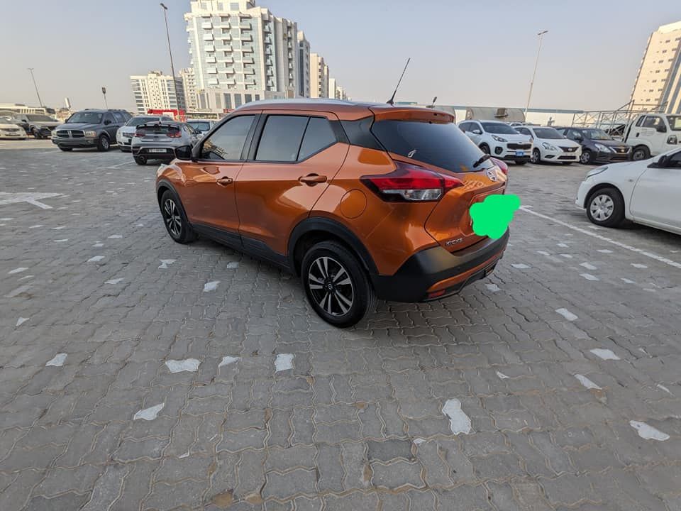 2020 Nissan KICKS